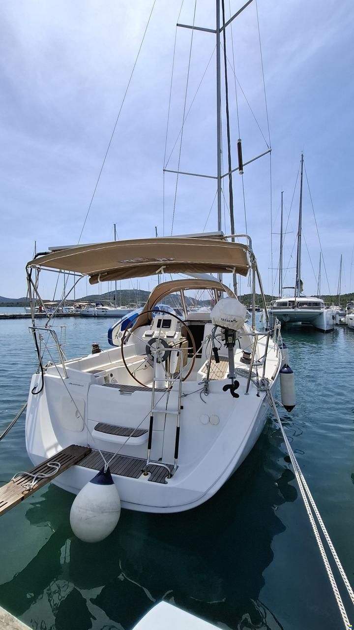 Jeanneau Sun Odyssey 33i