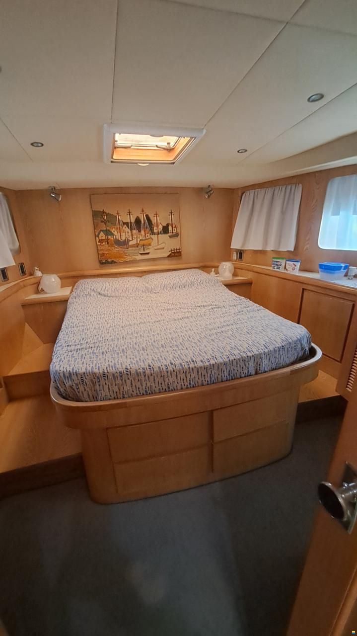 Aquarius 55 Fly