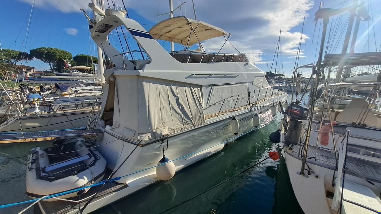 Aquarius 55 Fly