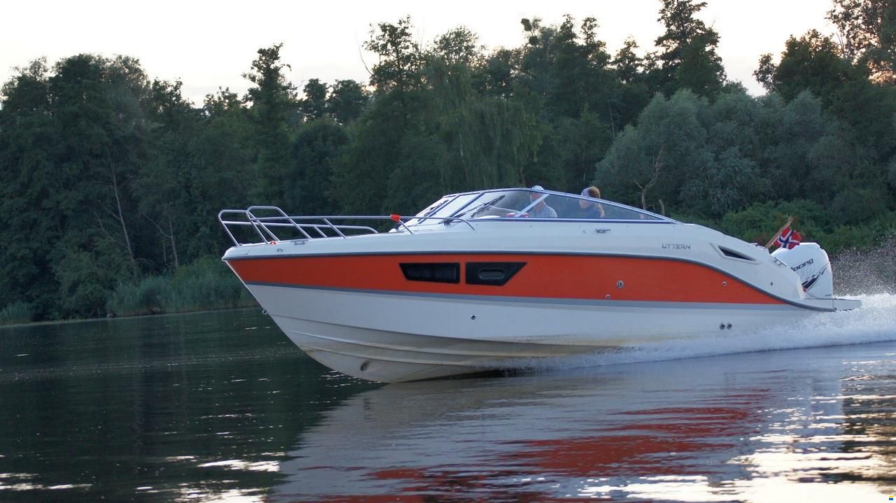 Uttern D77