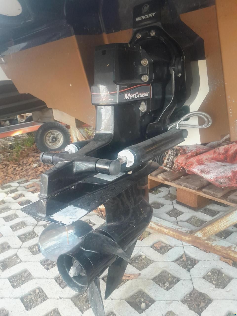 MerCruiser V6 4.5l 250 CV