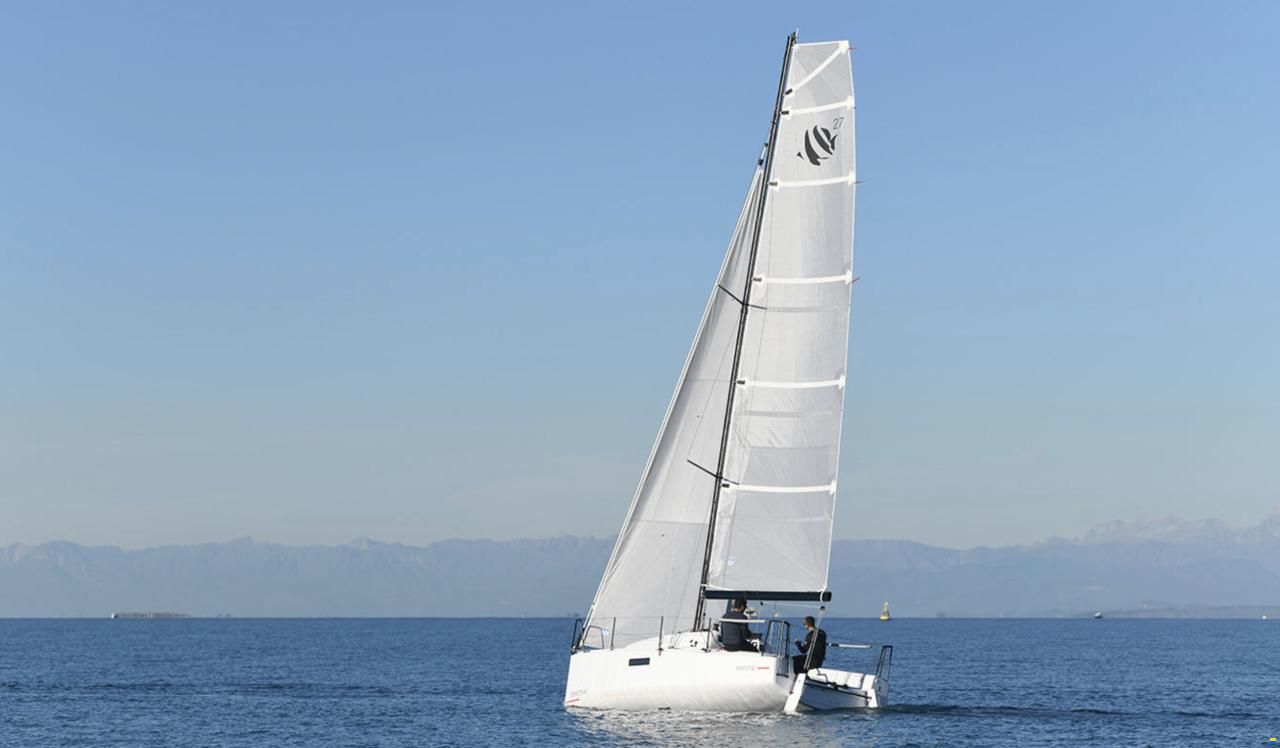 Beneteau First 27