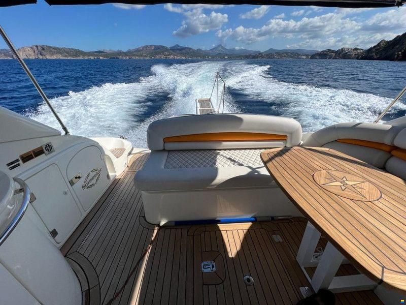Sunseeker 44 Camargue