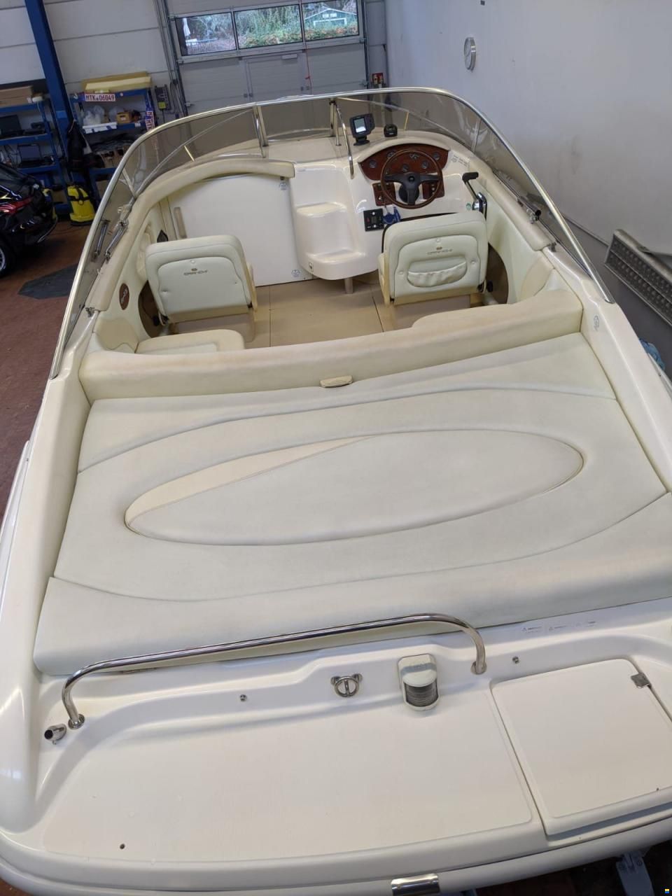 Cranchi ECLIPSE MIT TRAILER, DAYCUISER/