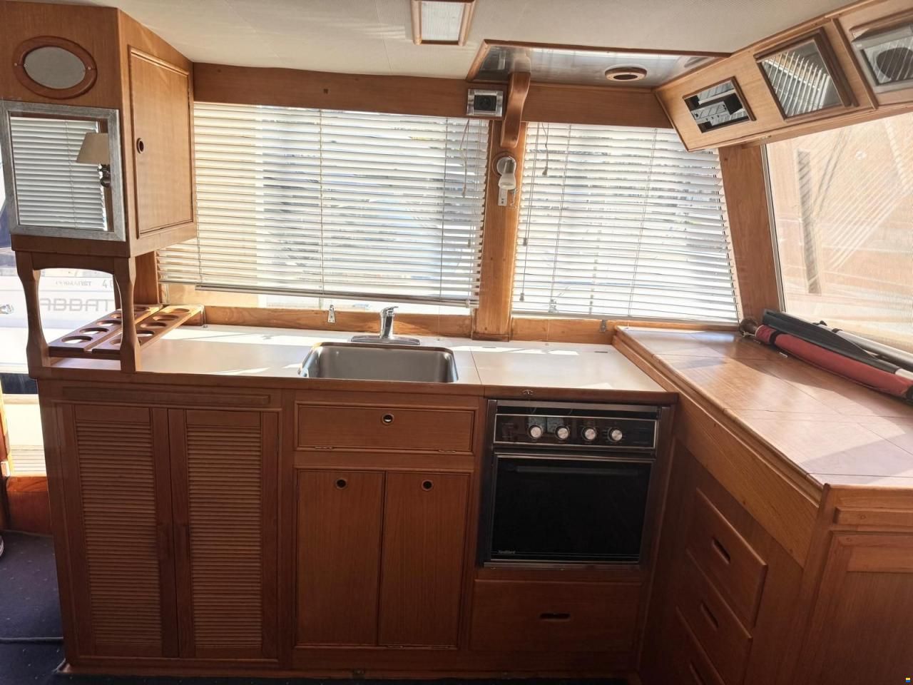 Grand Banks MY 42