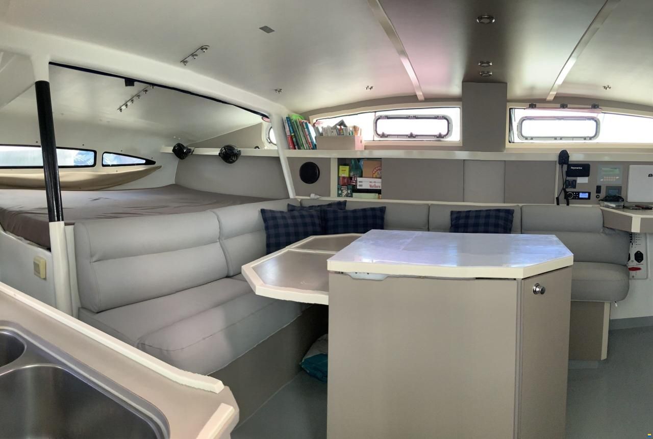XL Catamarans TS 52.8