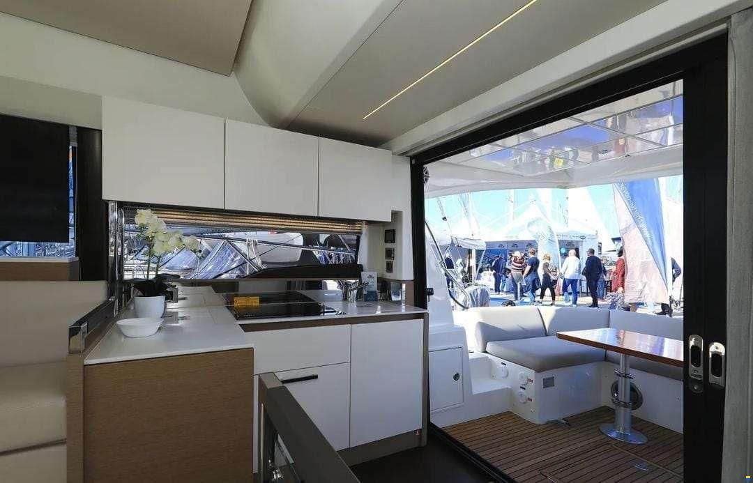 Prestige 460
