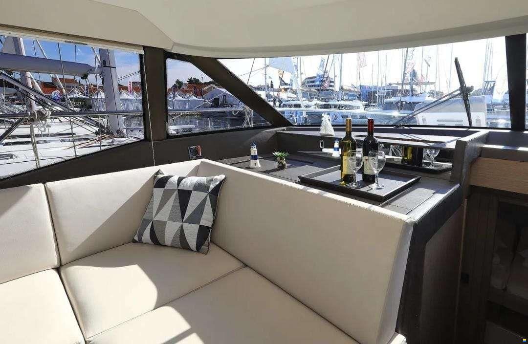Prestige 460