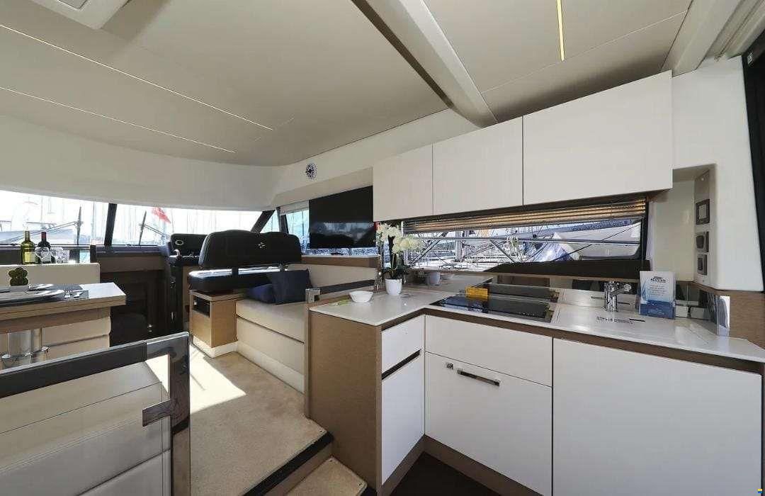 Prestige 460