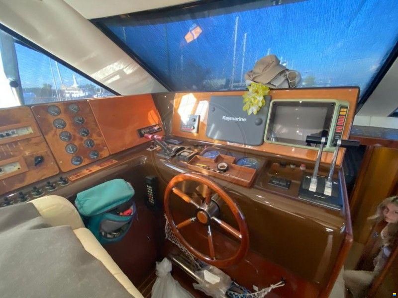 Uniesse 48 FLY