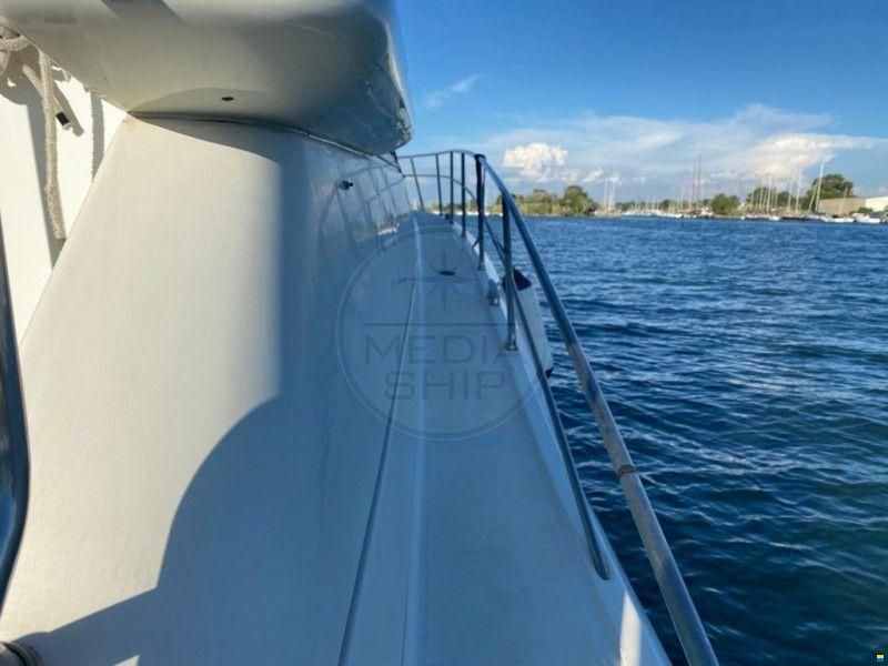 Uniesse 48 FLY