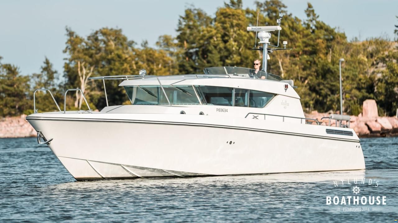 Delta Powerboats 40 WA