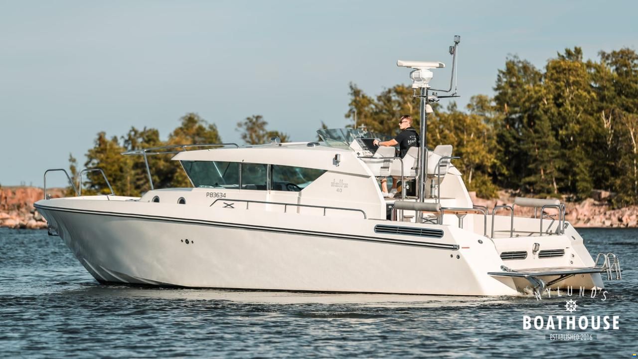 Delta Powerboats 40 WA