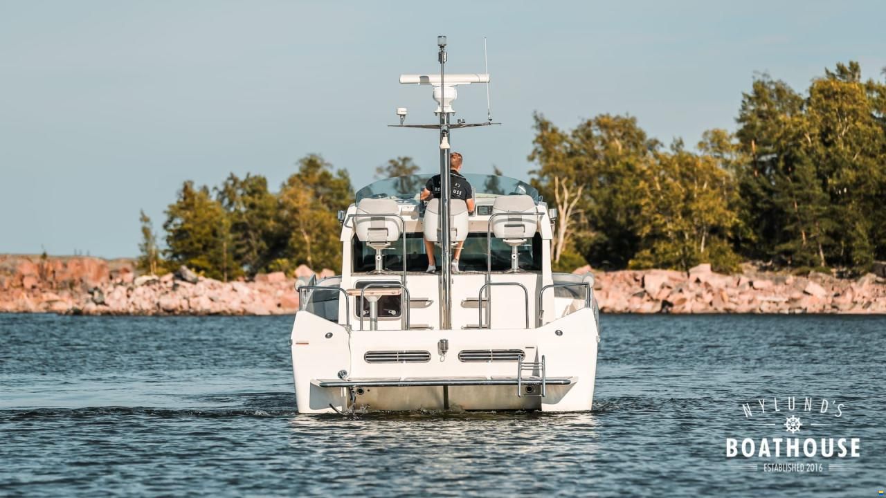 Delta Powerboats 40 WA