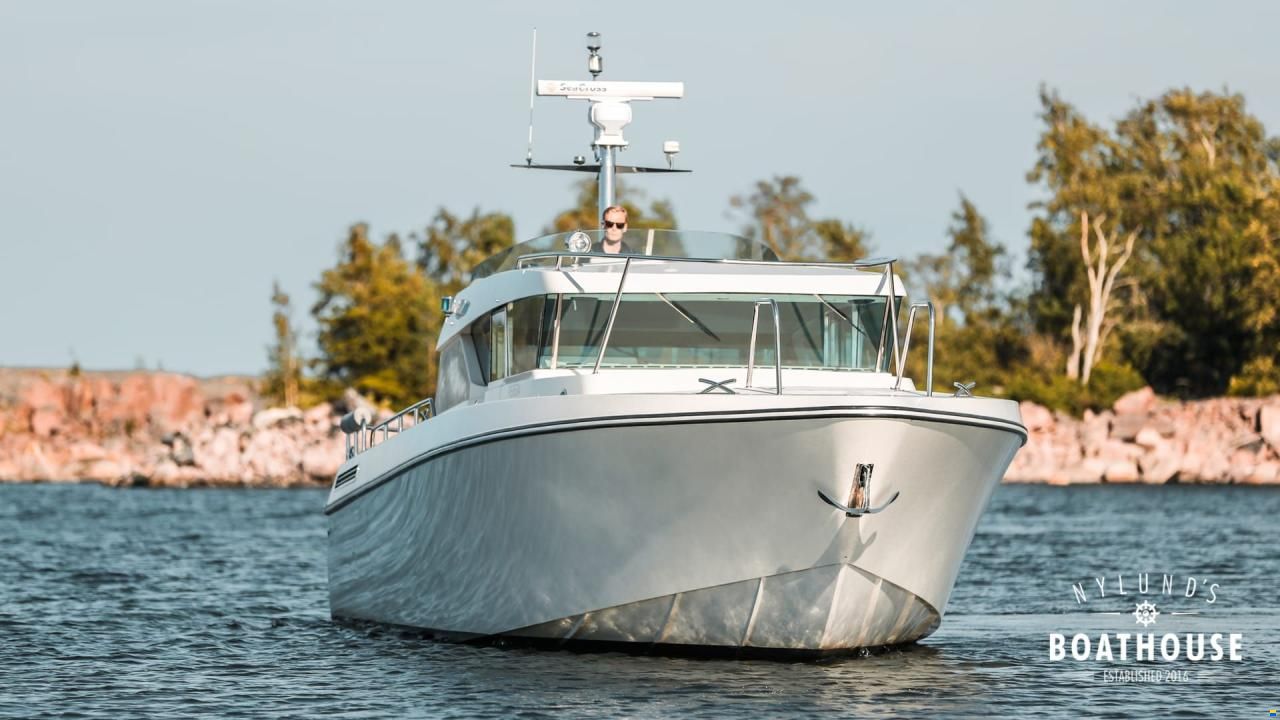 Delta Powerboats 40 WA