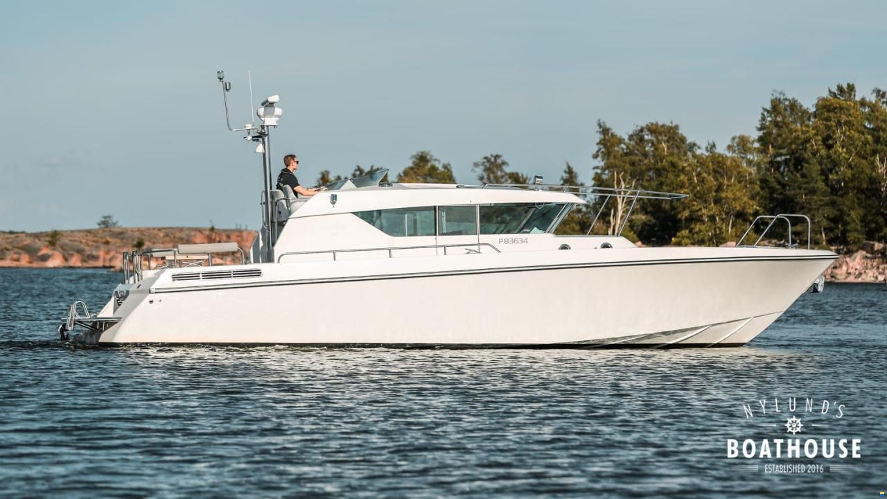 Delta Powerboats 40 WA