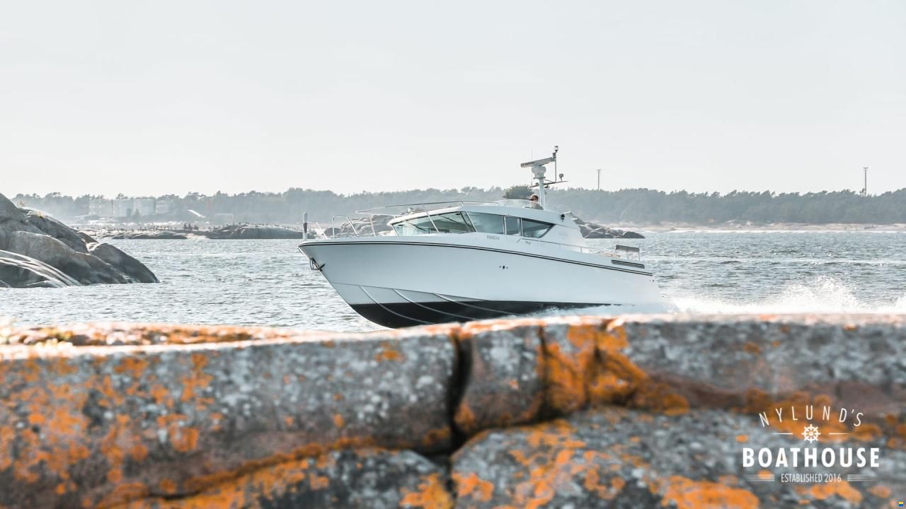 Delta Powerboats 40 WA