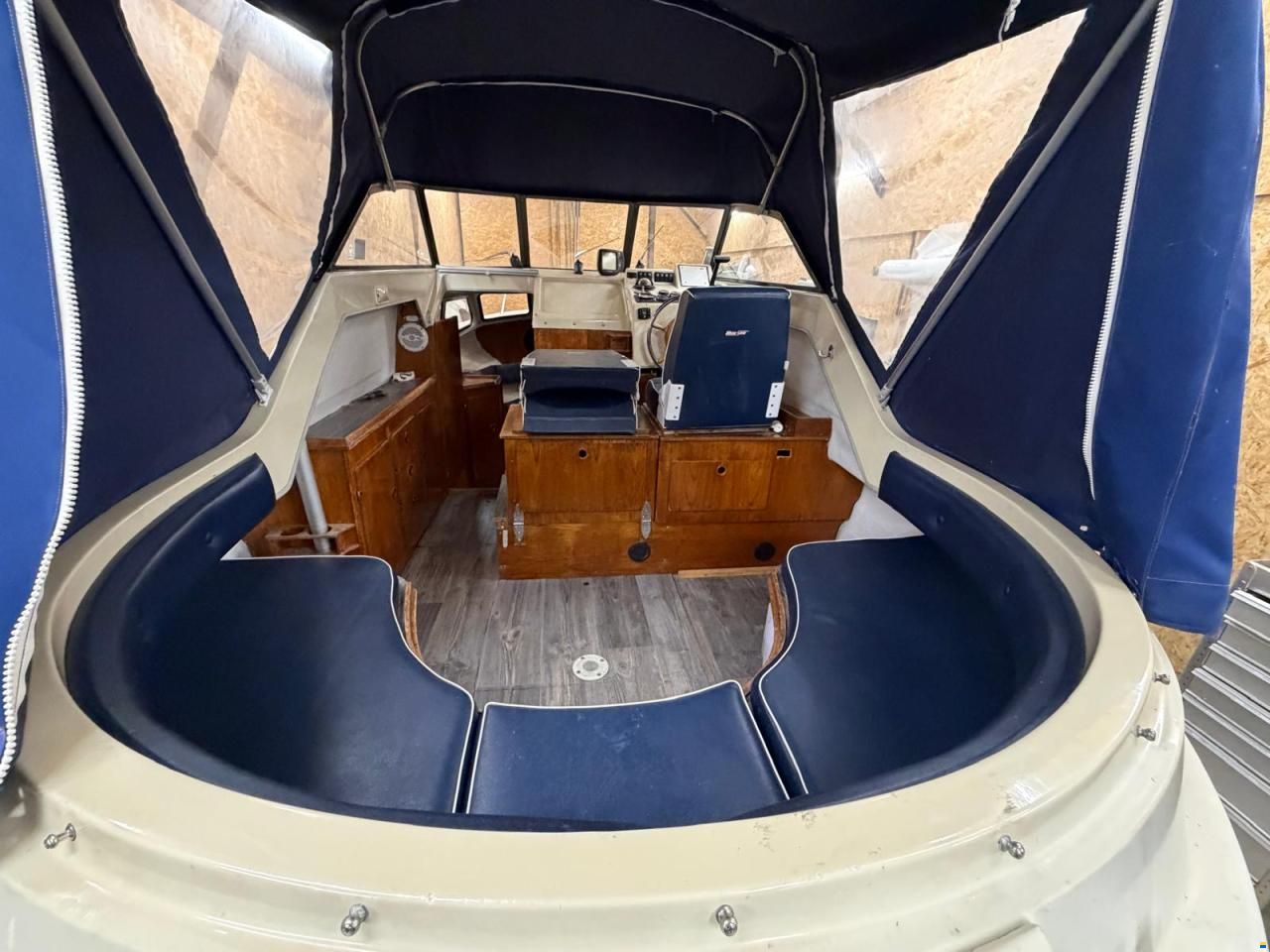 Framboat 690