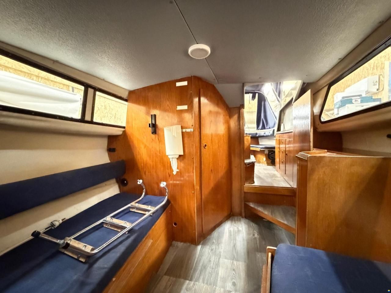 Framboat 690