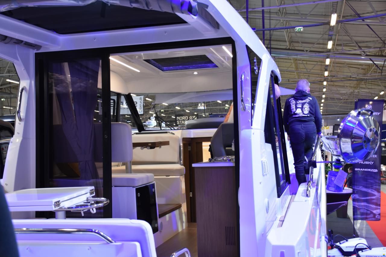 Beneteau Antares 9 V2