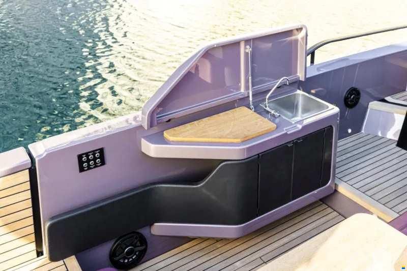 Cranchi A32 Luxury Tender