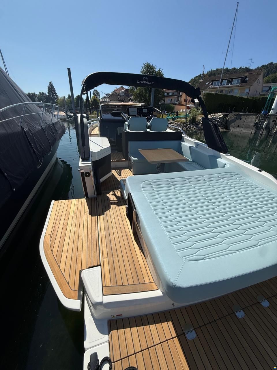 Cranchi A32 Luxury Tender