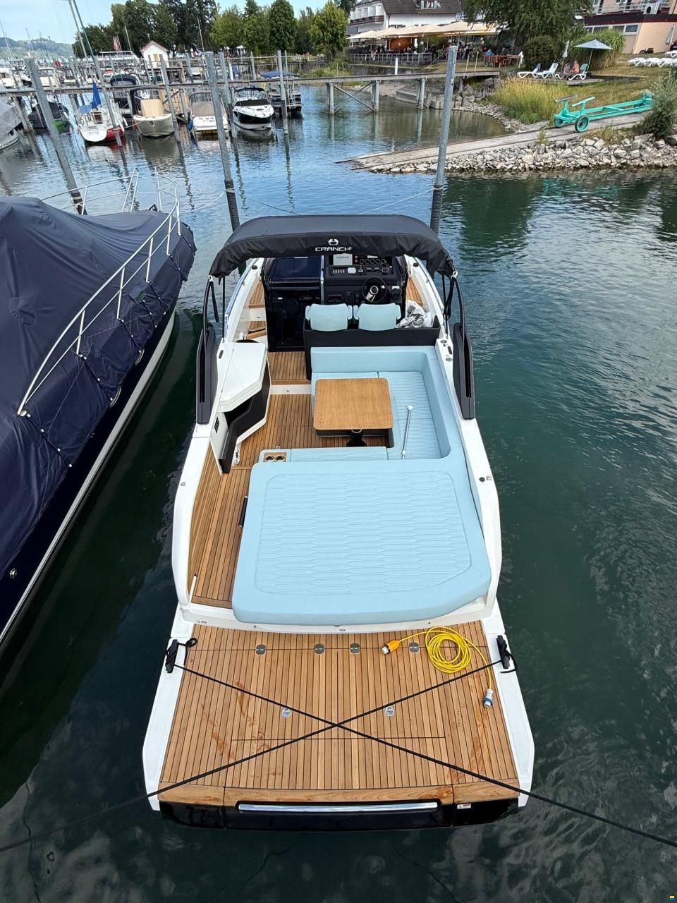Cranchi A32 Luxury Tender