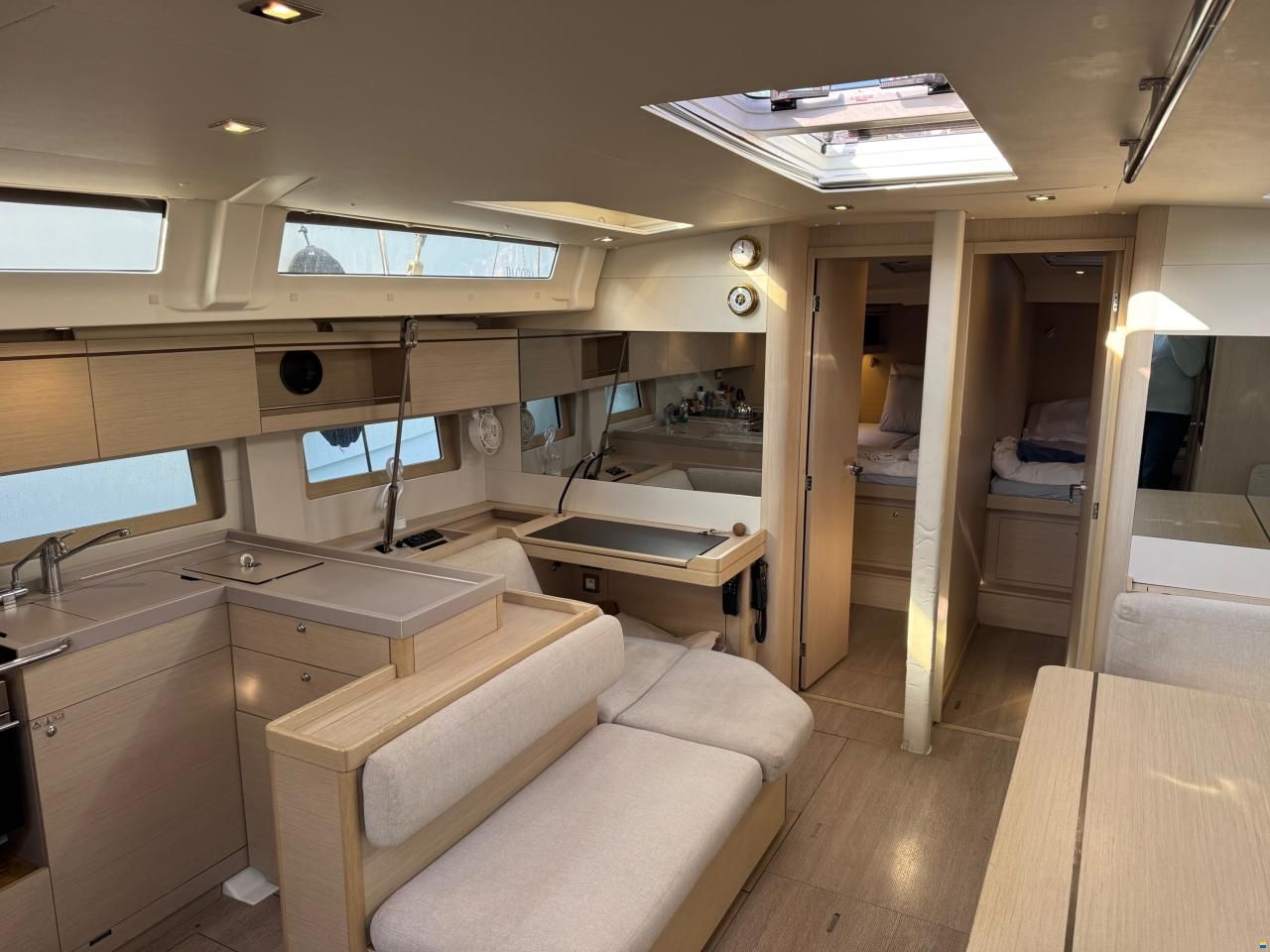Beneteau Oceanis 51.1