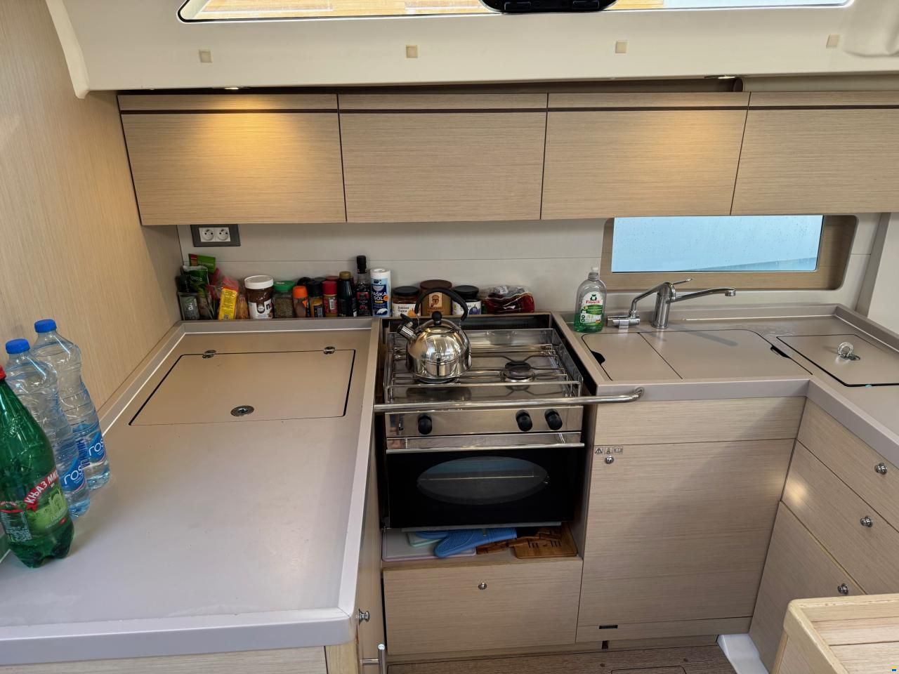 Beneteau Oceanis 51.1