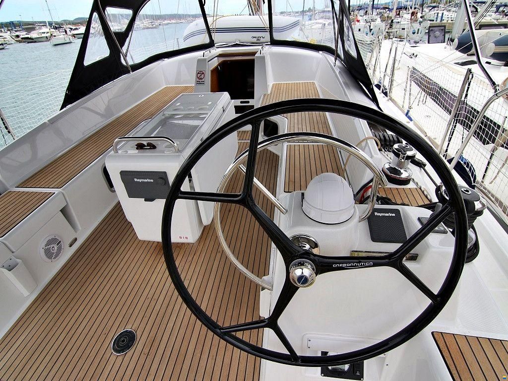 Jeanneau 54