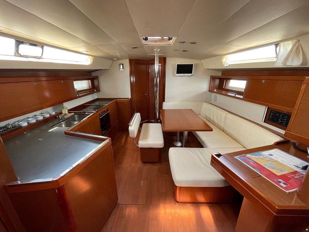 Beneteau Oceanis 45