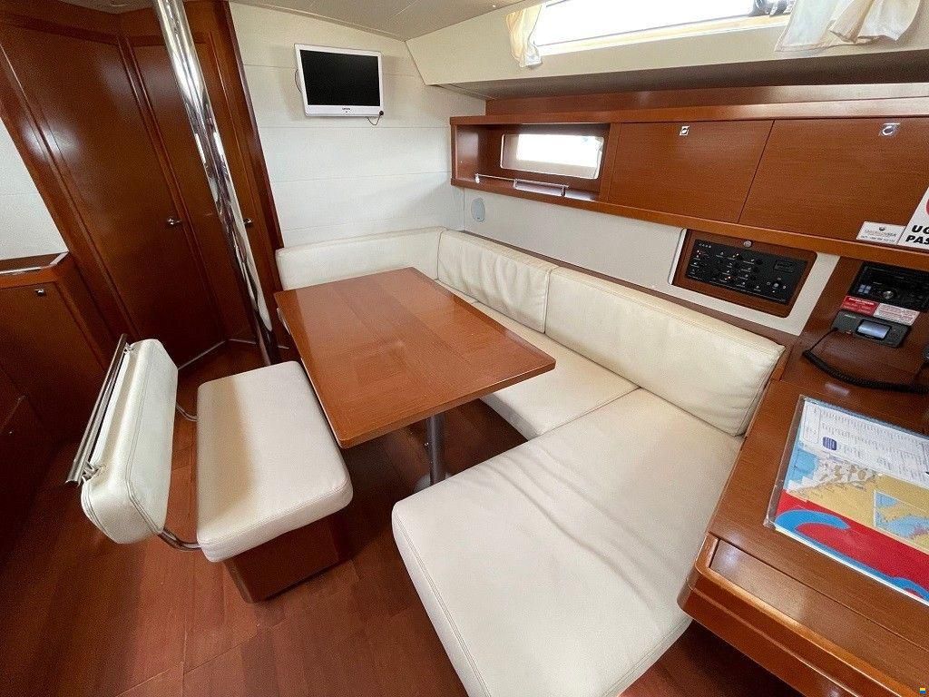 Beneteau Oceanis 45