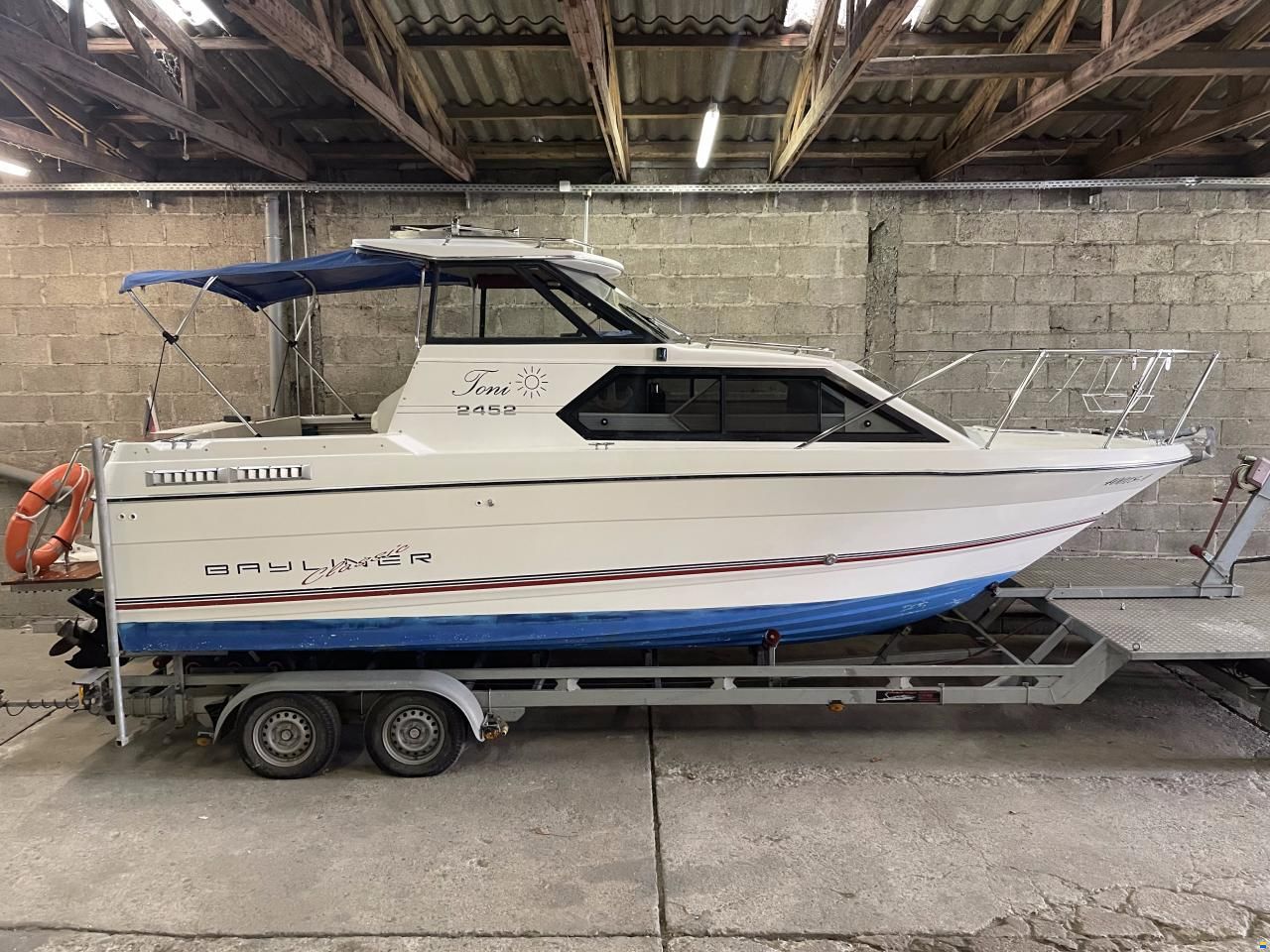 Bayliner 2452 Classic