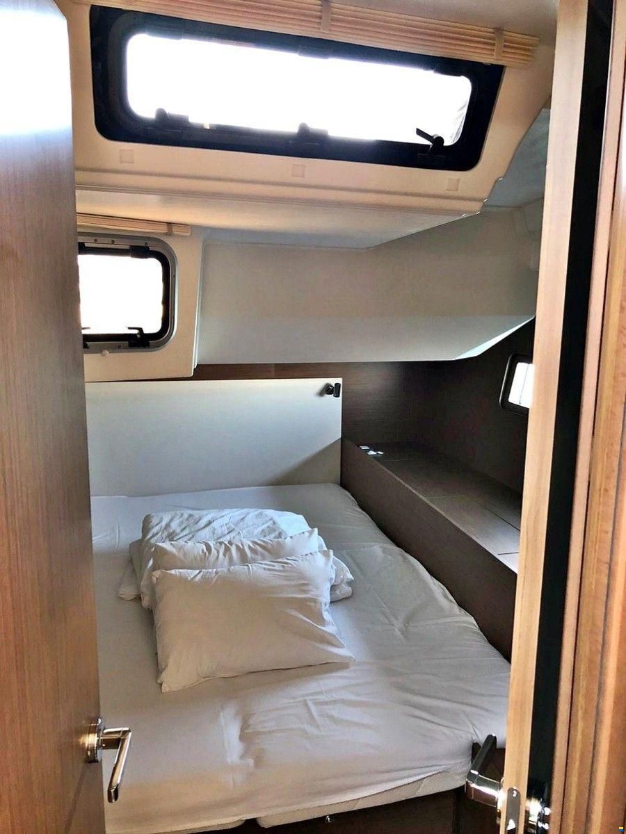 Beneteau Oceanis 51.1