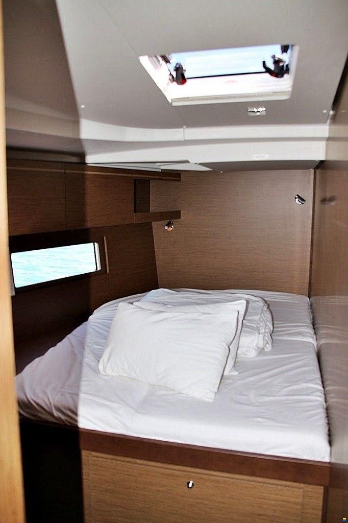 Beneteau Oceanis 51.1