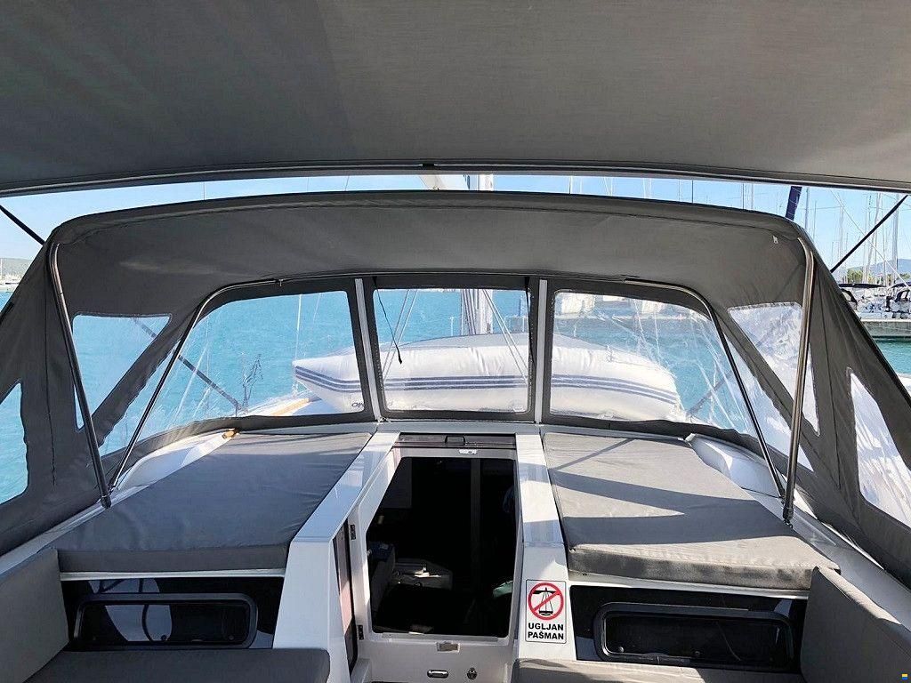 Beneteau Oceanis 51.1