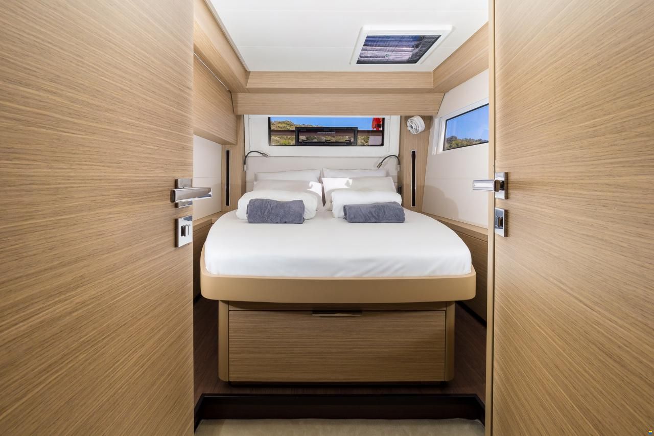 Lagoon 51