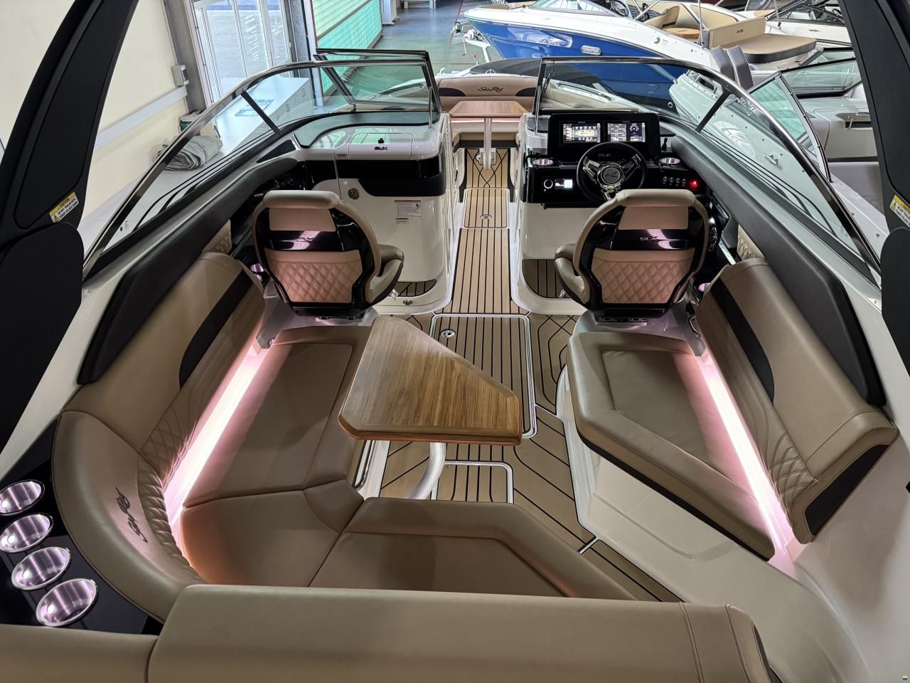 Sea Ray 260 SLX
