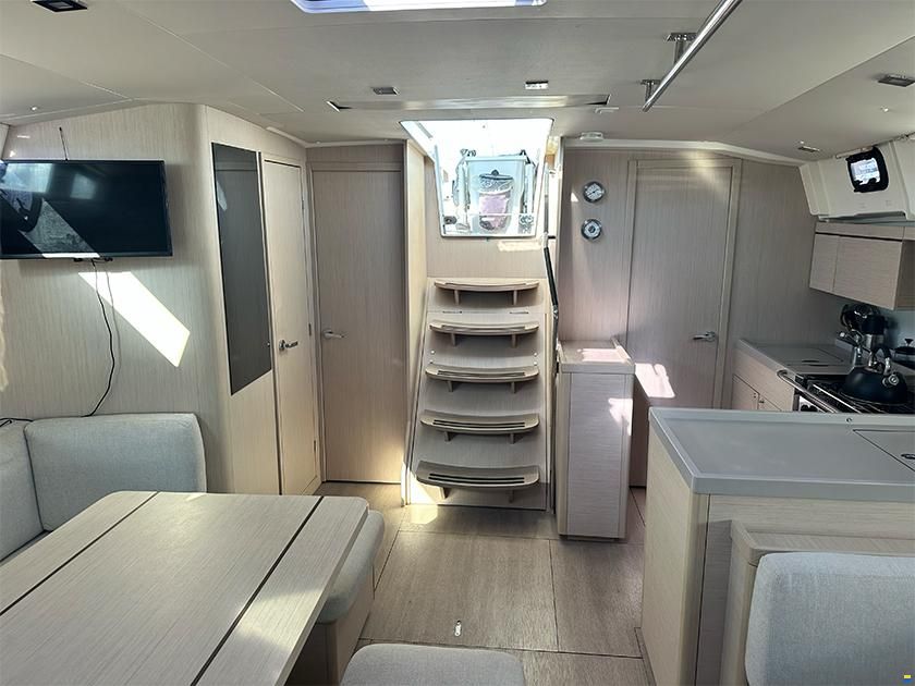 Beneteau Oceanis 46.1