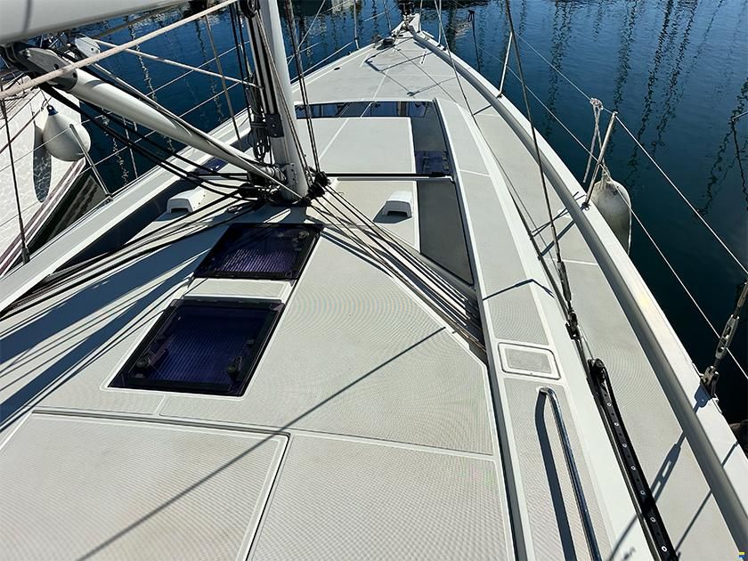 Beneteau Oceanis 46.1