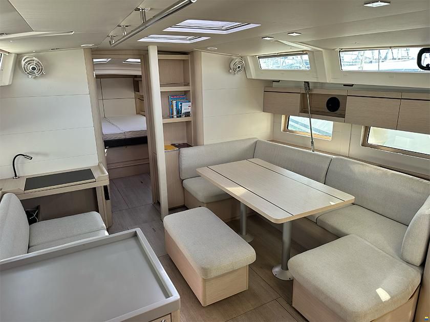 Beneteau Oceanis 46.1