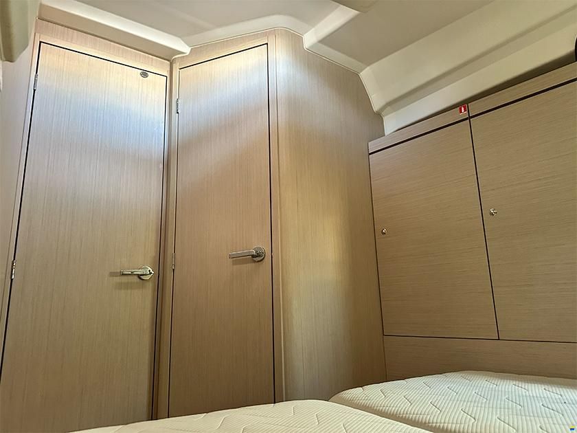 Beneteau Oceanis 46.1