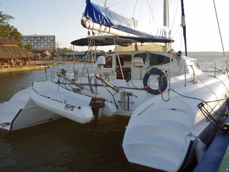 Fountaine Pajot Bahia 46