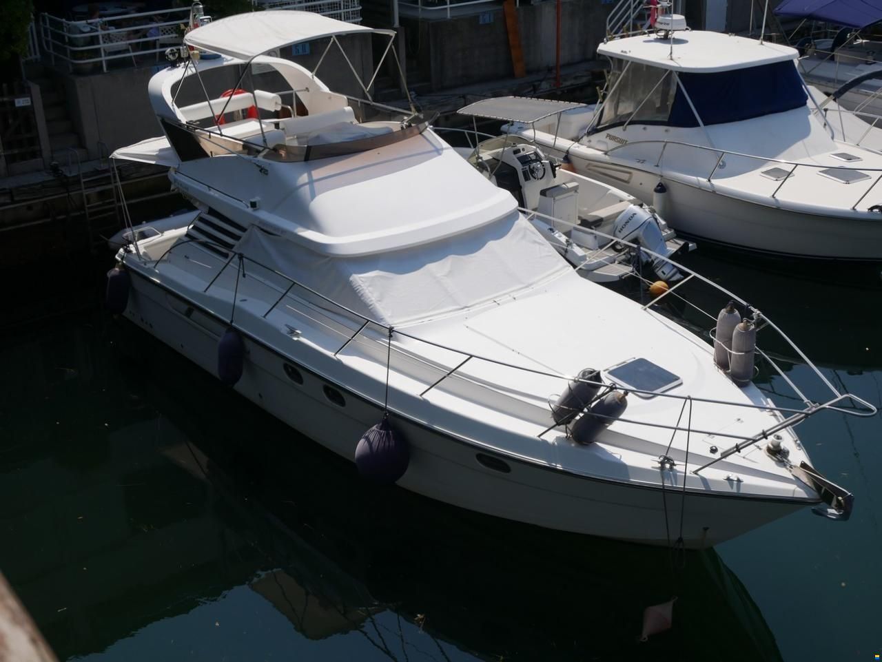 Fairline Phantom 37