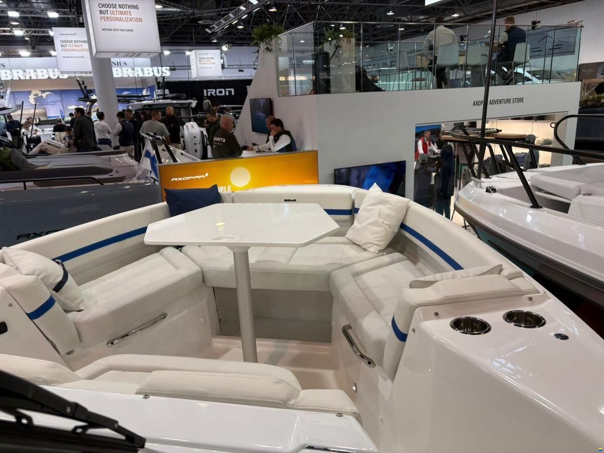 Wellcraft 28 Explorer