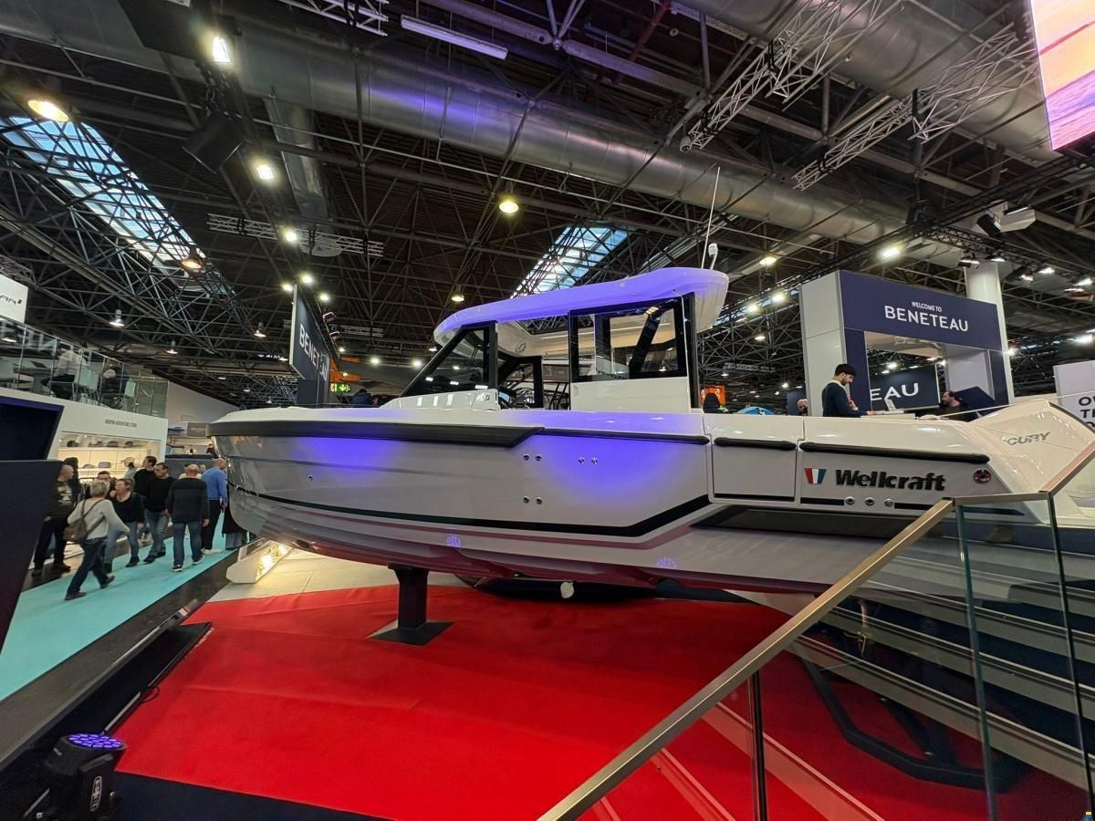 Wellcraft 28 Explorer