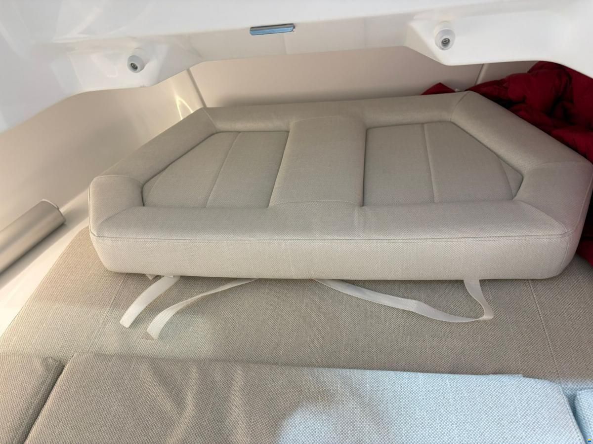 Wellcraft 28 Explorer