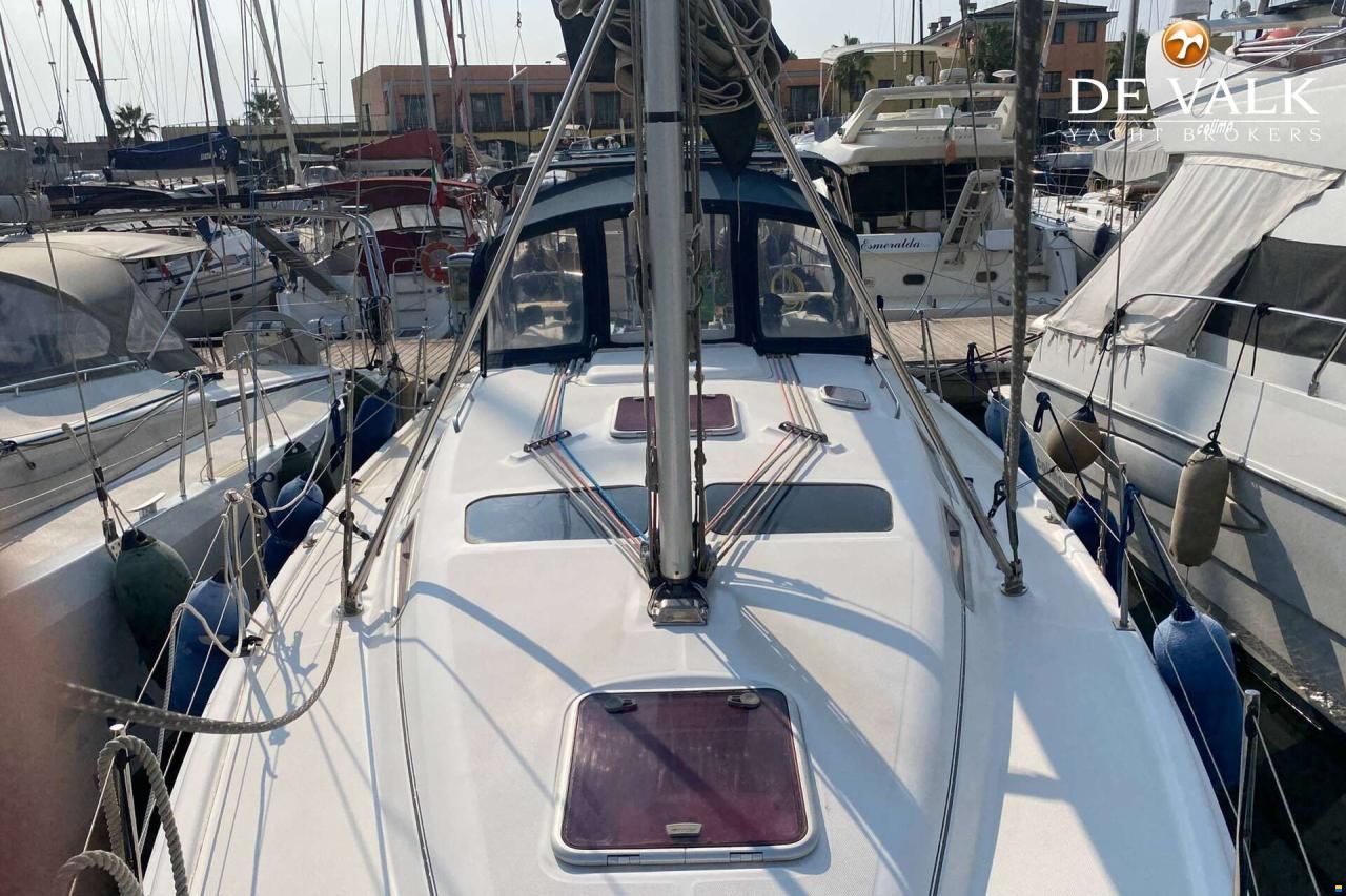 Hunter Marine Legend 380