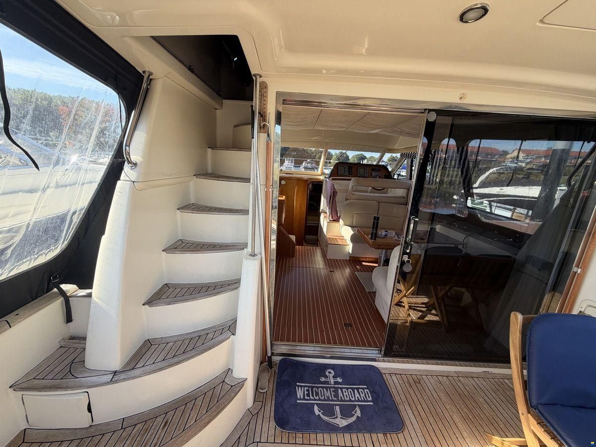 ACM Dynasty 43 Fly