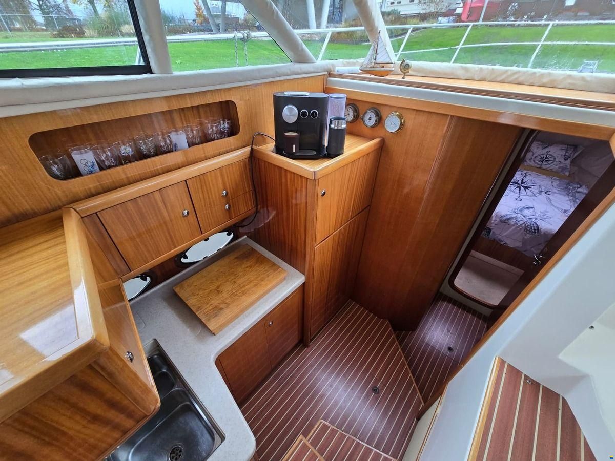ACM Dynasty 43 Fly